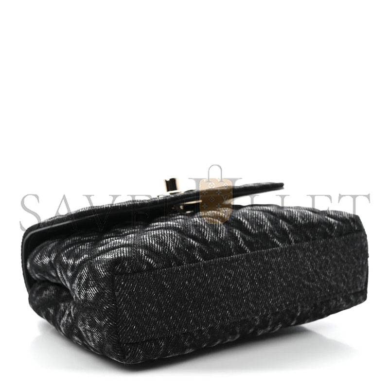CHANEL MASTER CLUTCH WITH CHAIN AP4244 (14.5*11.5*5.5cm)